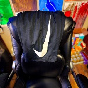 Men's Nike Shorts Size M Black/White